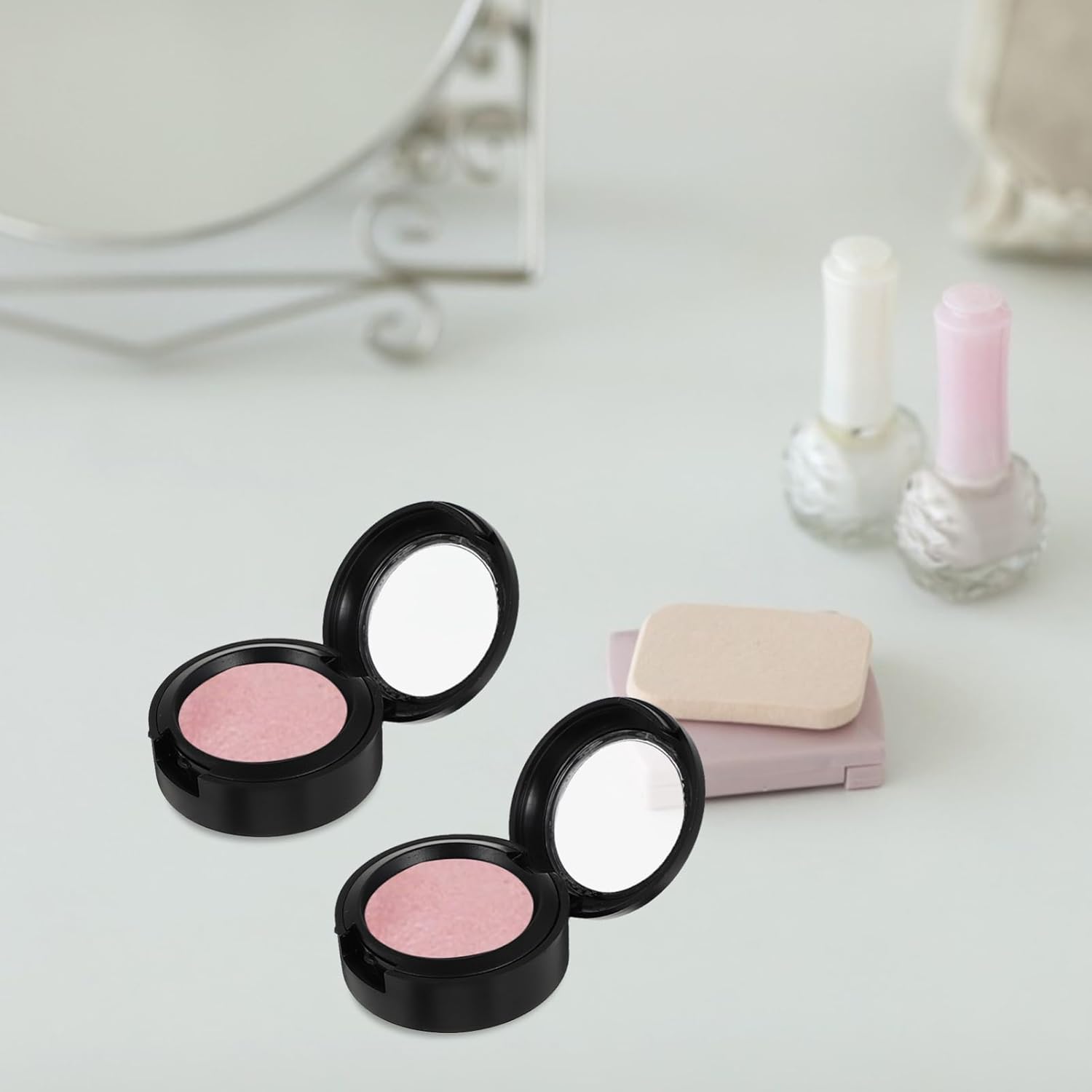 SAFIGLE 8Pcs Durable Plastic Eyeshadow Compact Case