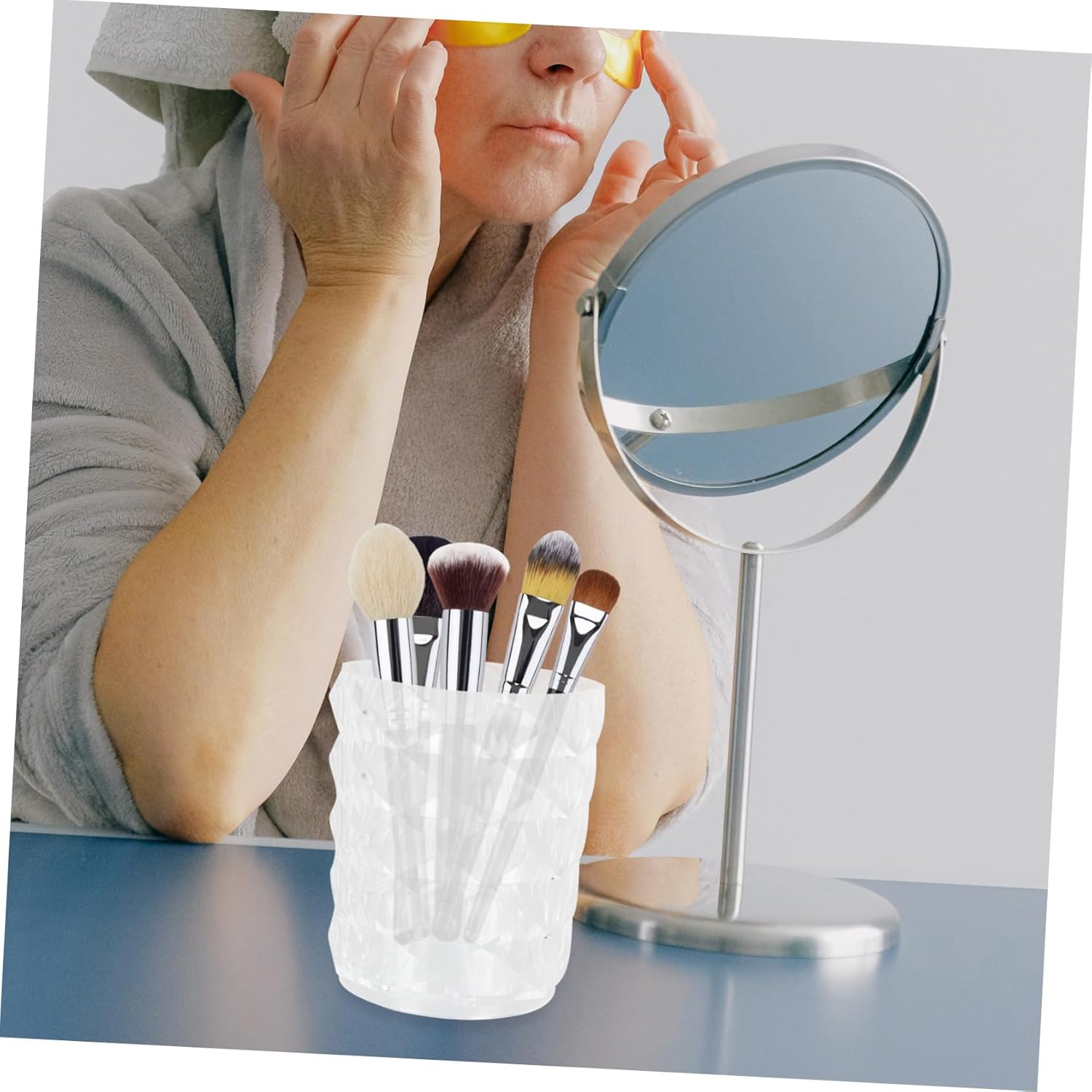 1pc Pattern Makeup Brush Organizer Storage Box for Cosmetics