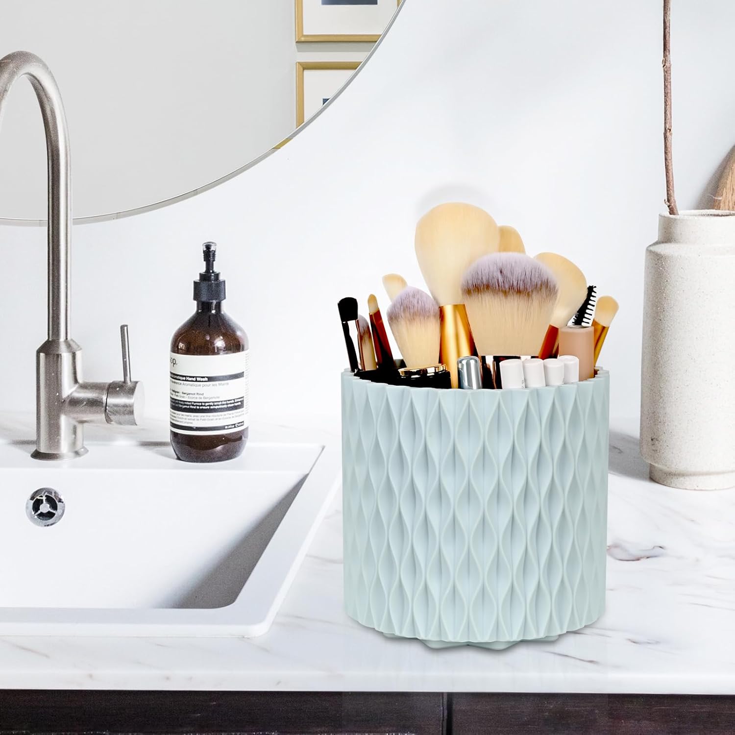 WAFJAMF Makeup Brush Holder 360 Rotating