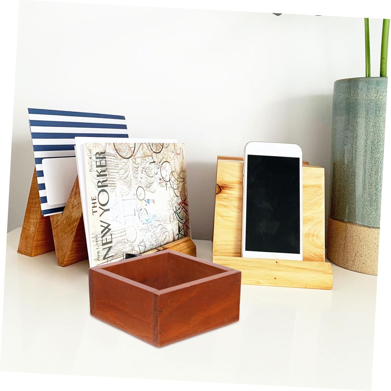 Alipis Vintage Wooden Lipstick Organizer
