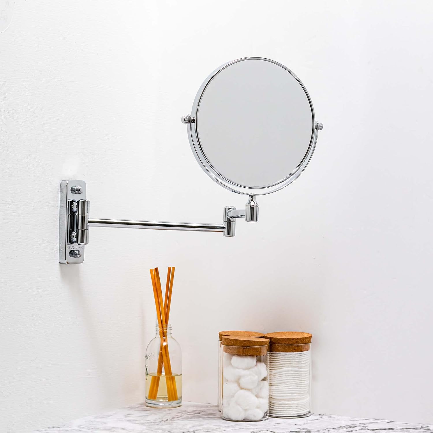 OVENTE 7 Wall Mirror with 1X10X Magnification and 360 Swivel