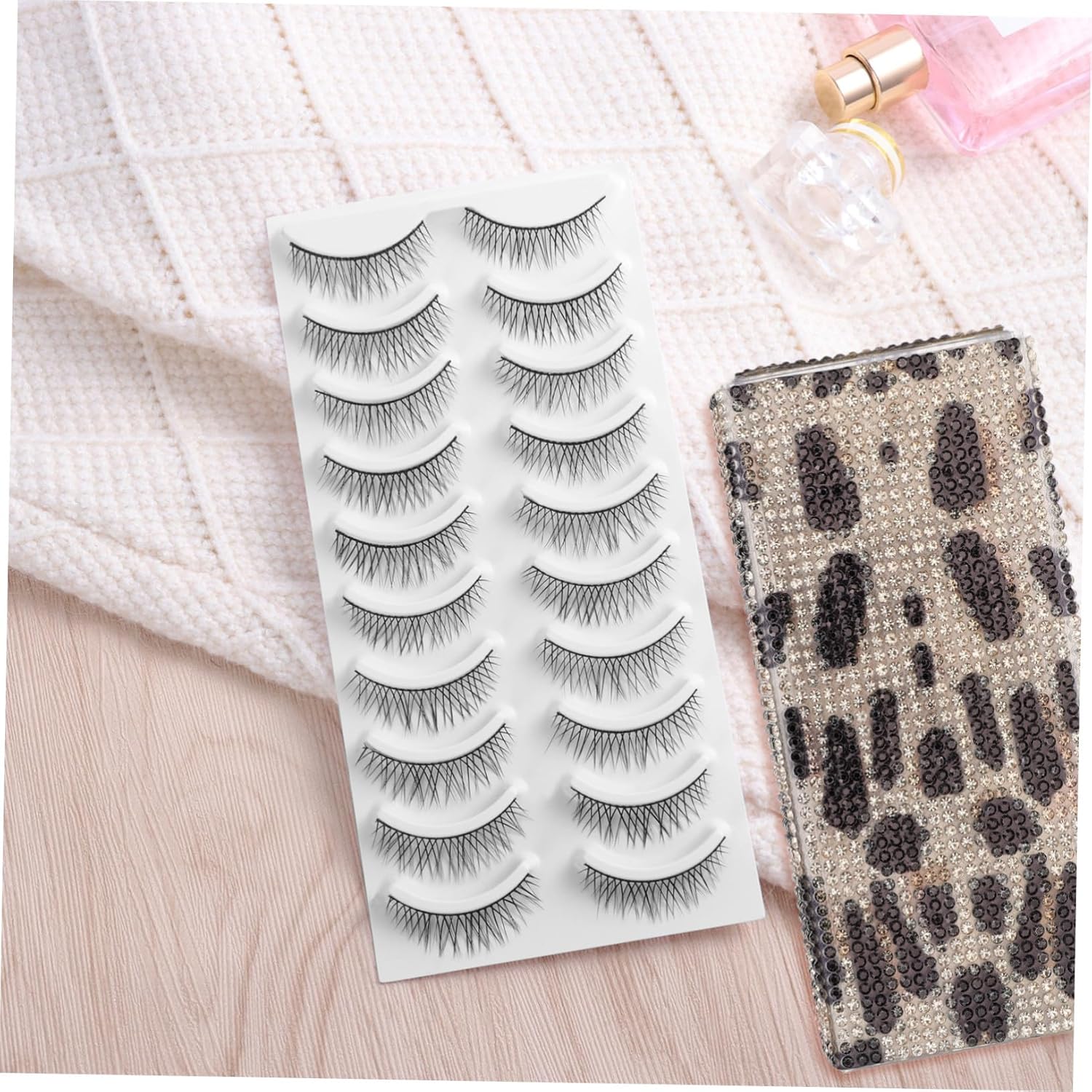 Glitter Eyelash Holder Leopard Design Cosmetic Case